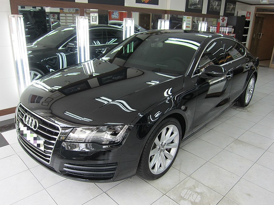 아우디 A7 판금·도색 시공 사진