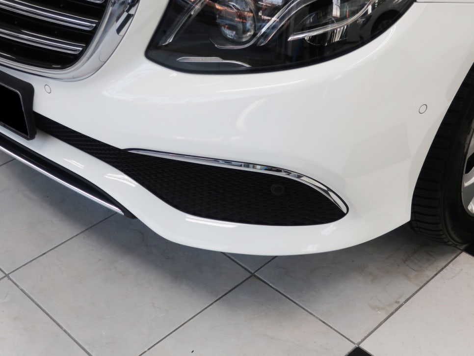 벤츠 E220D 범퍼 시공 후 5