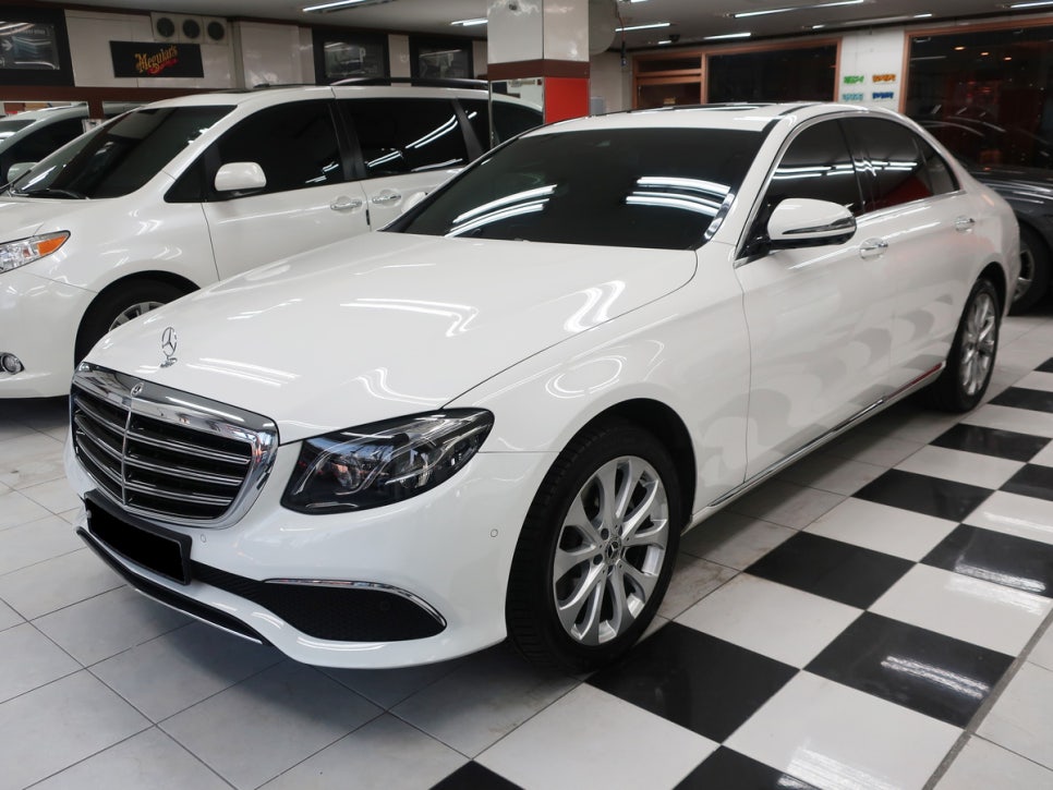 벤츠 E220D 범퍼 시공 후 10