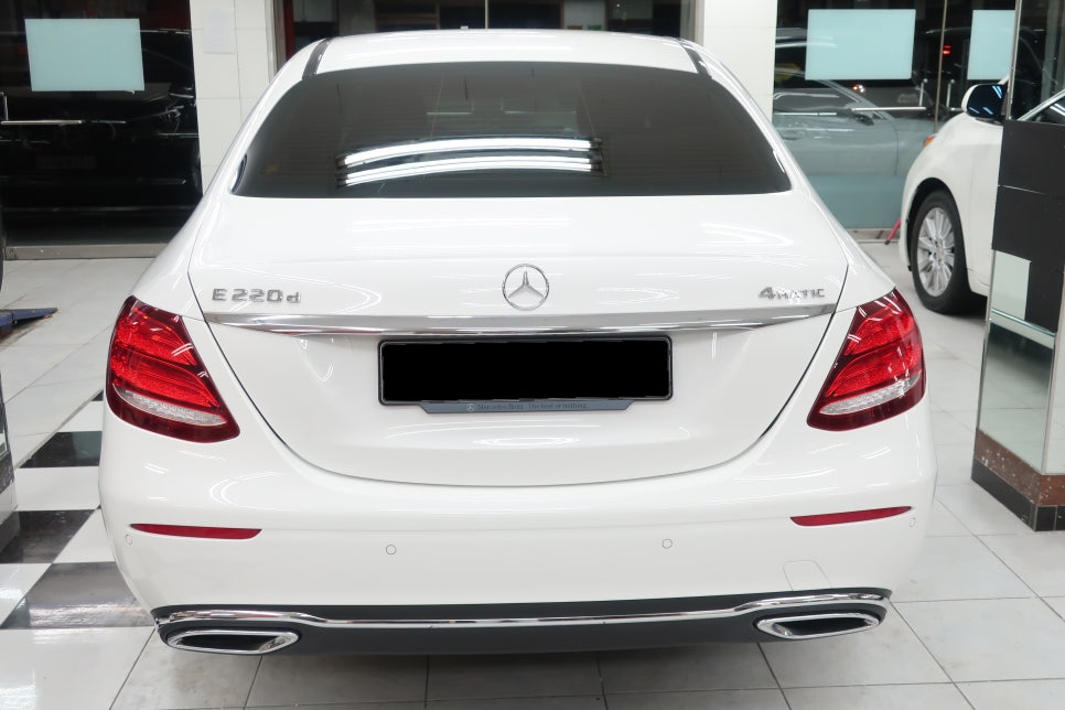 벤츠 E220D 도색 상세 부위 2