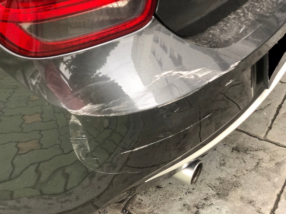 BMW 118D 범퍼 시공 전 1
