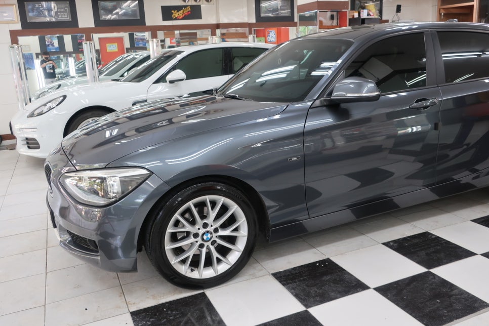 BMW 118D 범퍼 상세 부위 1