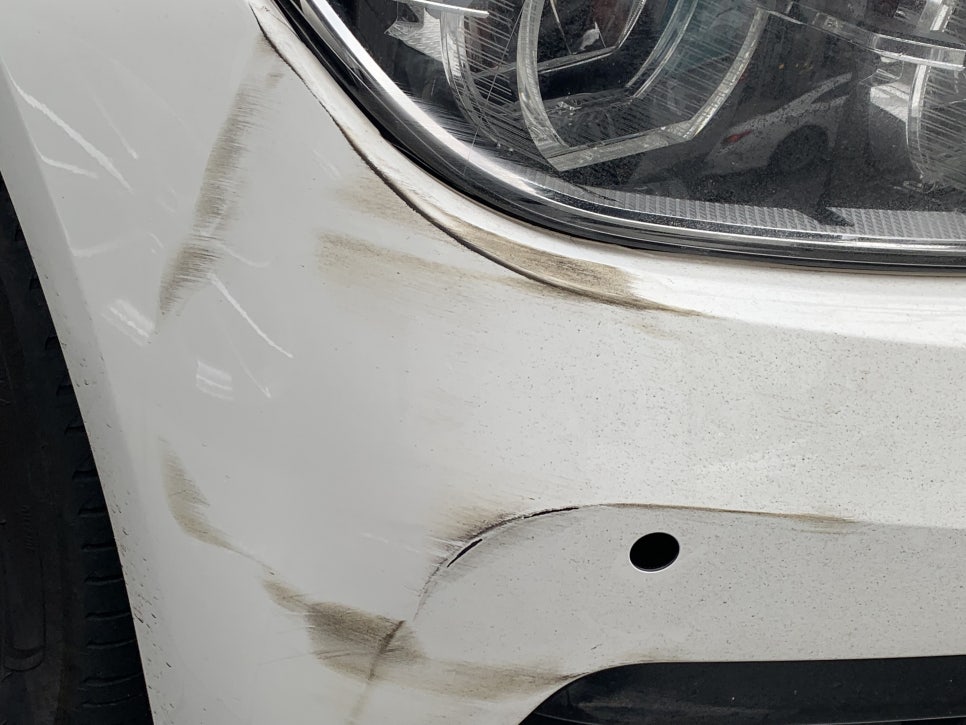 BMW 320D 범퍼 시공 전 3
