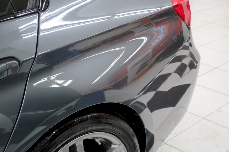 BMW 320I 도색 시공 후 2