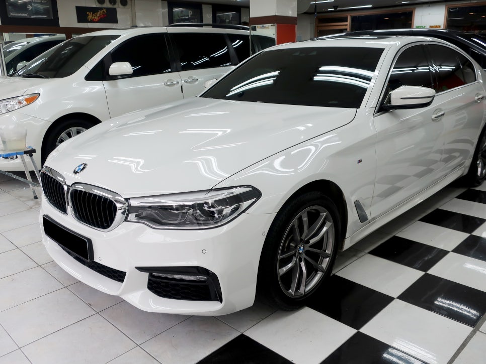 BMW 520D 도색 시공 후 7