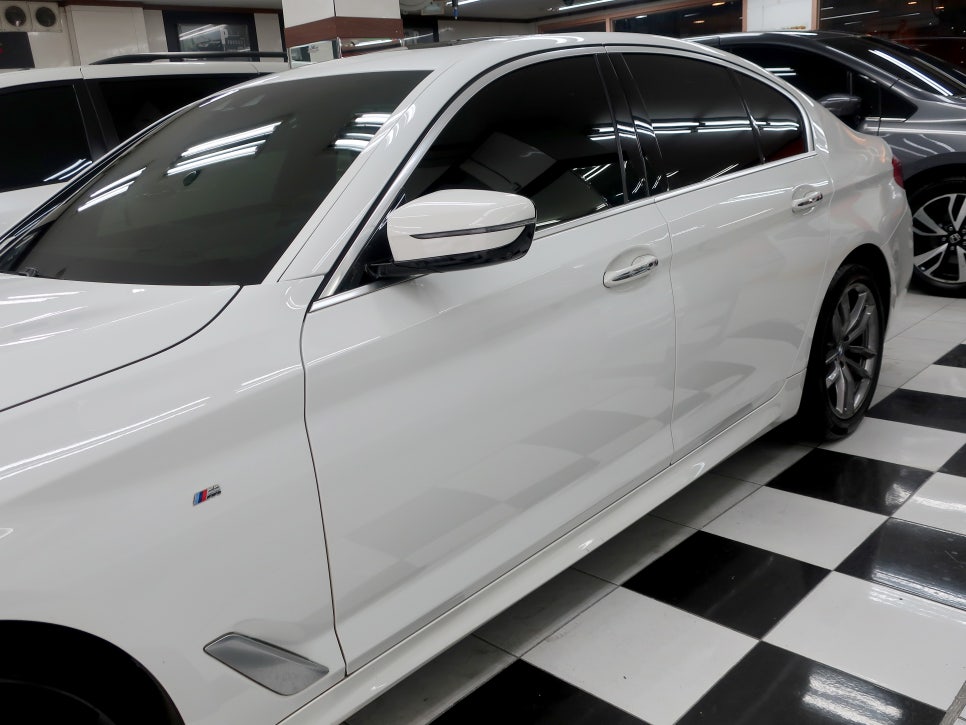 BMW 520D 도색 시공 후 8