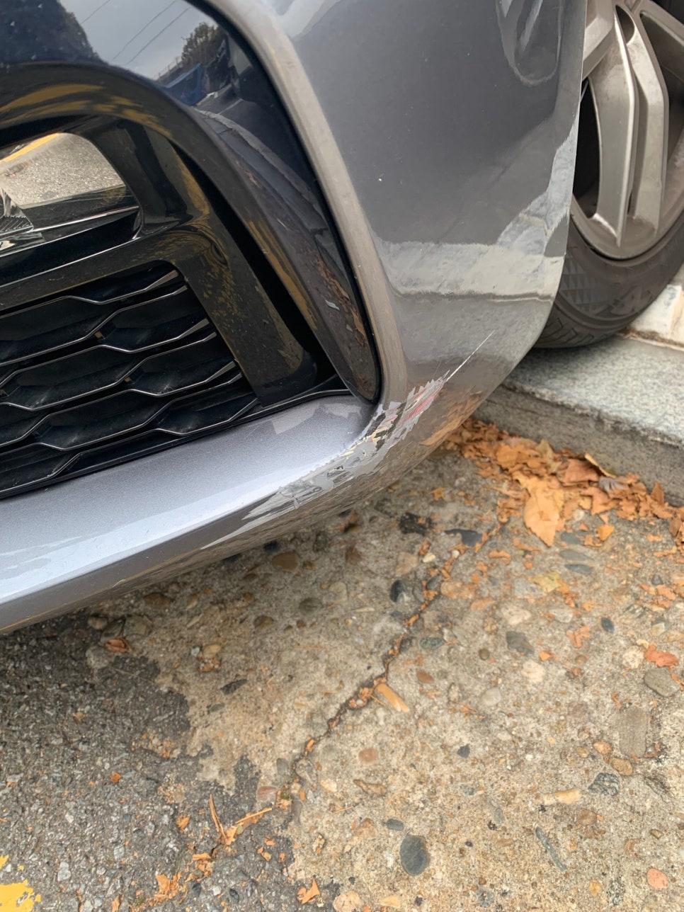 BMW 520D 범퍼 시공 전 2