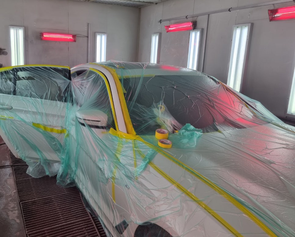 BMW 520I 휀다 시공 과정 2