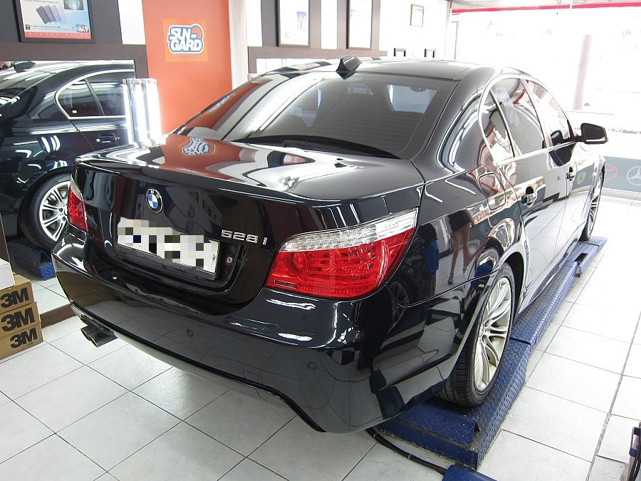 BMW 528I 도색 상세 부위 2