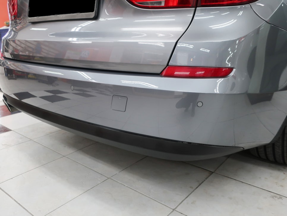 BMW 5GT 범퍼 시공 후 2