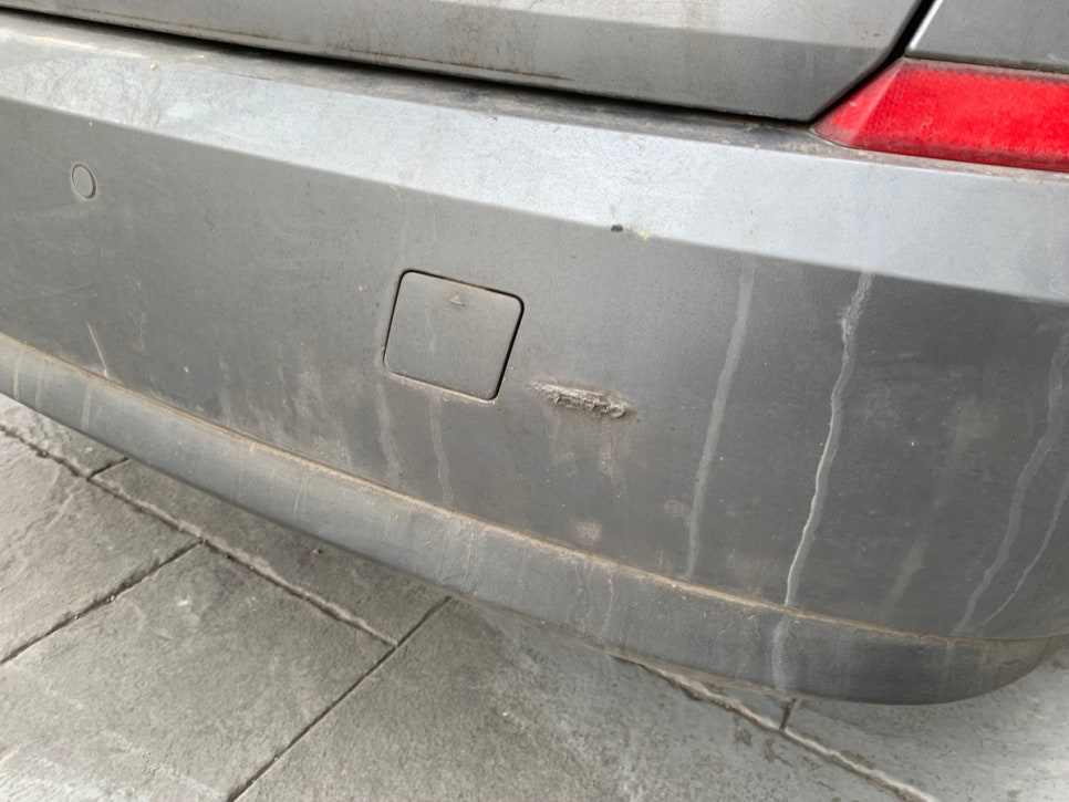 BMW 5GT 범퍼 시공 전 1