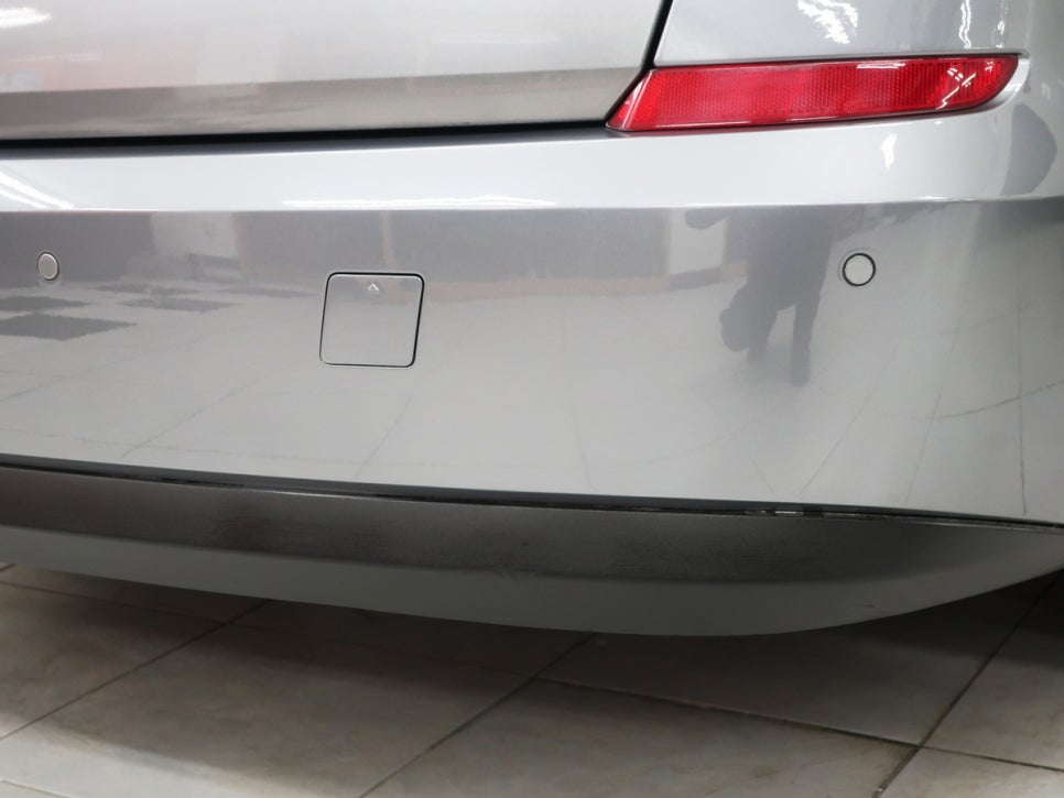 BMW 5GT 범퍼 상세 부위 2