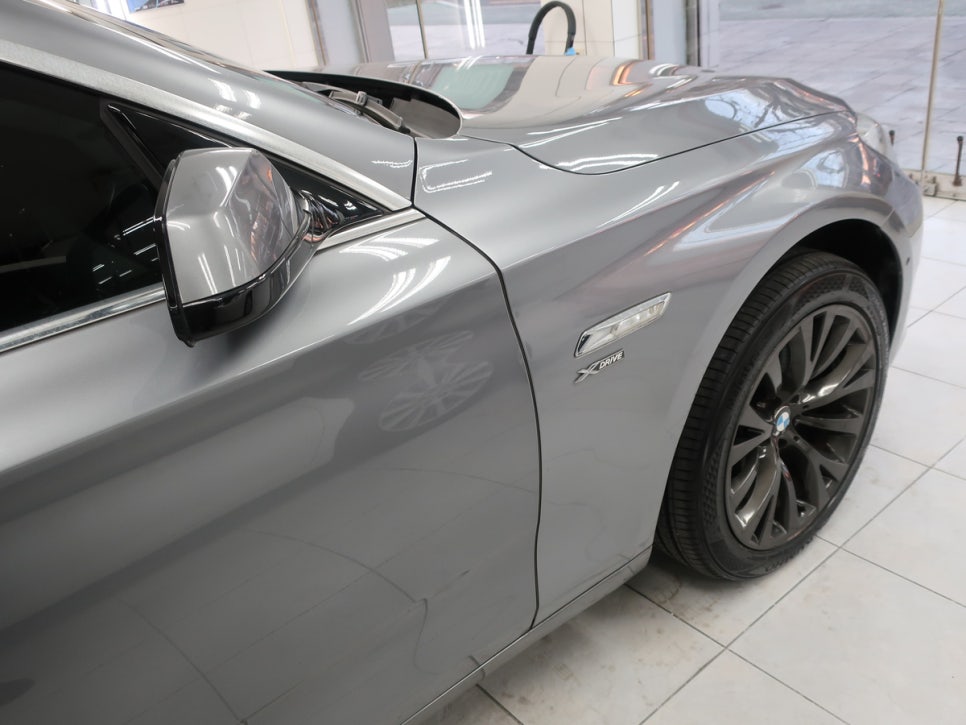 BMW 5GT 범퍼 상세 부위 5