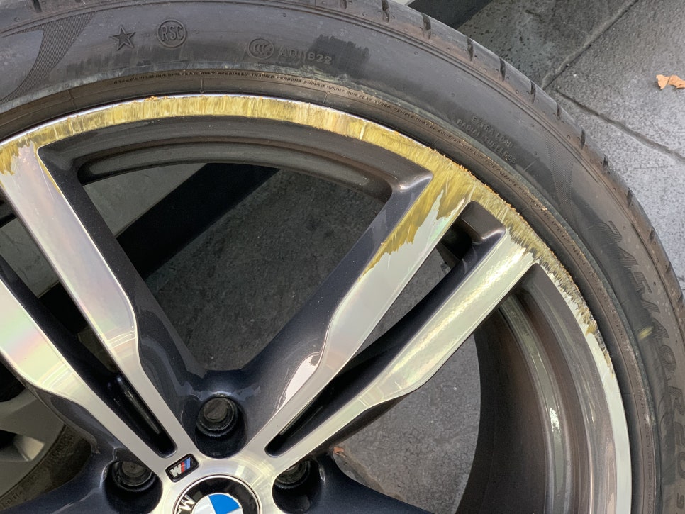 BMW 6GT 휠 시공 전 1