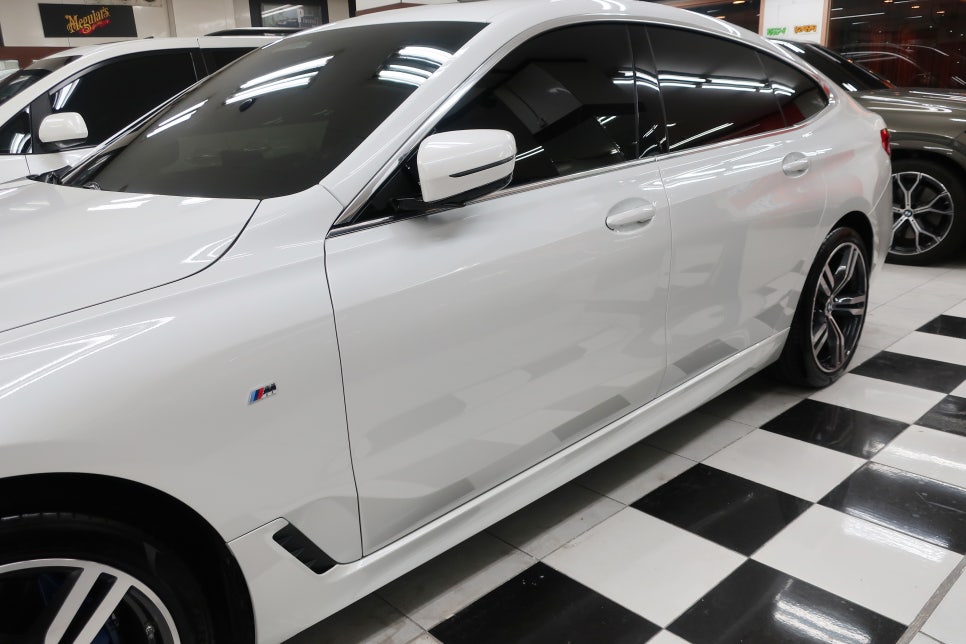 BMW 6GT 휠 상세 부위 2