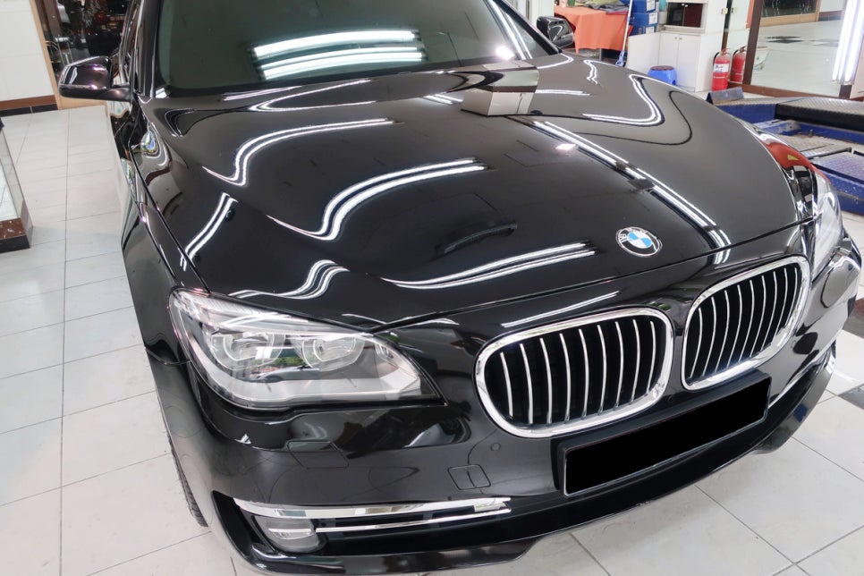 BMW 7 SERIES BODYWORK 상세 부위 3