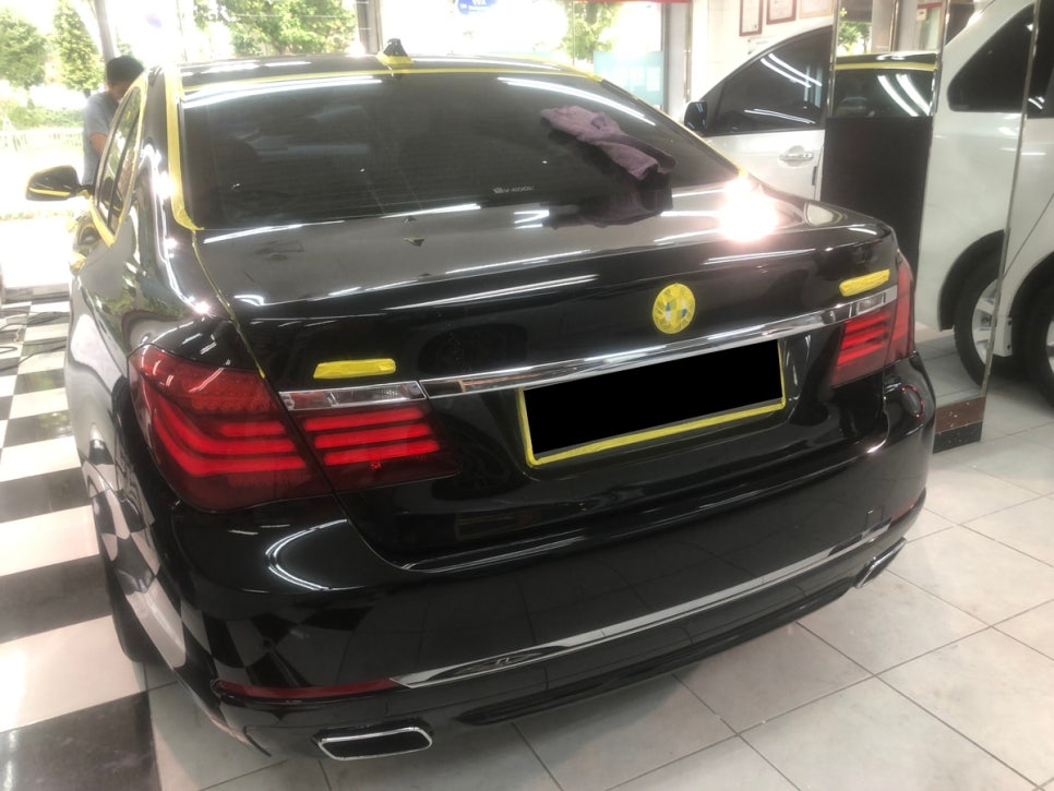 BMW 7 SERIES BODYWORK 시공 과정 4
