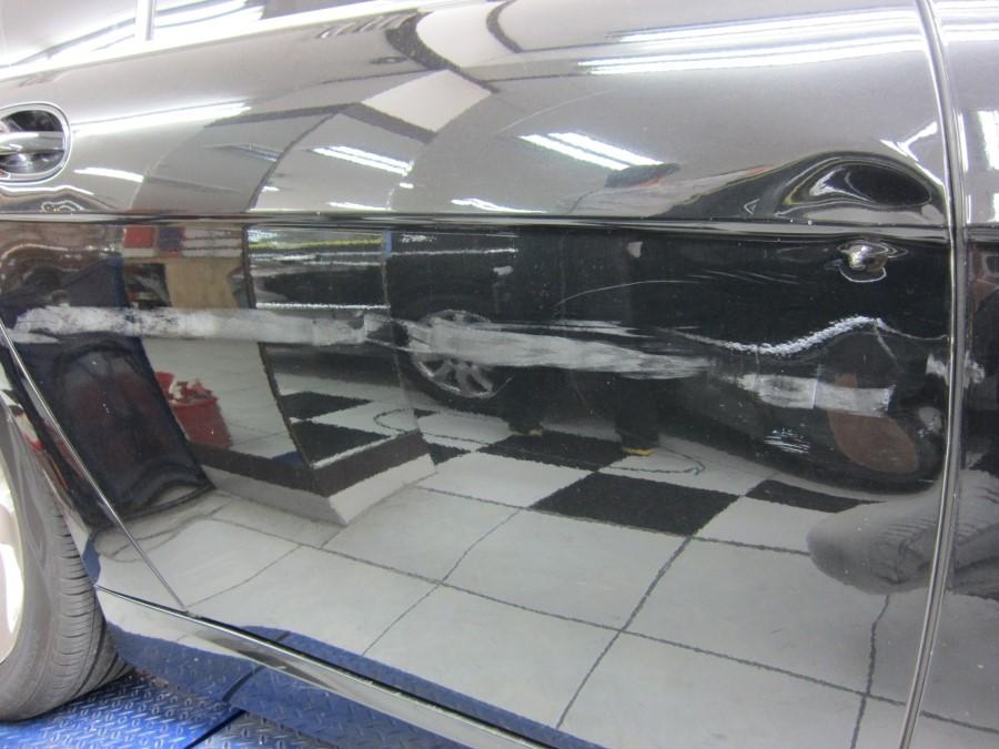 BMW 740Li 조수석 뒤문 판금도색 수입차도색 시공 후