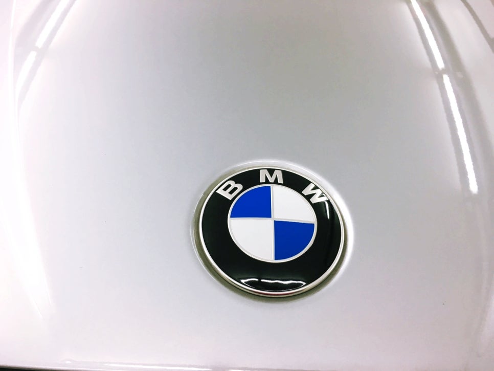 [마포구 본점 모터큐브] BMW E84 X1 뒤 범퍼  시공 전