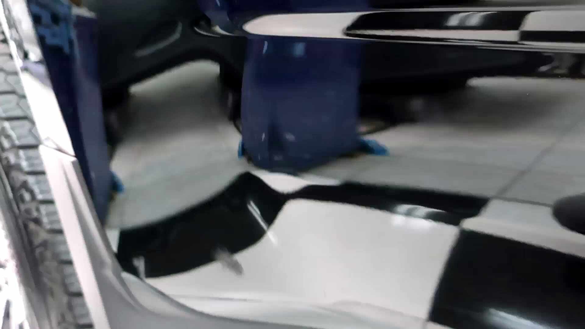 마포구 광택 전문점 쉐보레 콜로라도 신차 유리막 코팅  시공 전