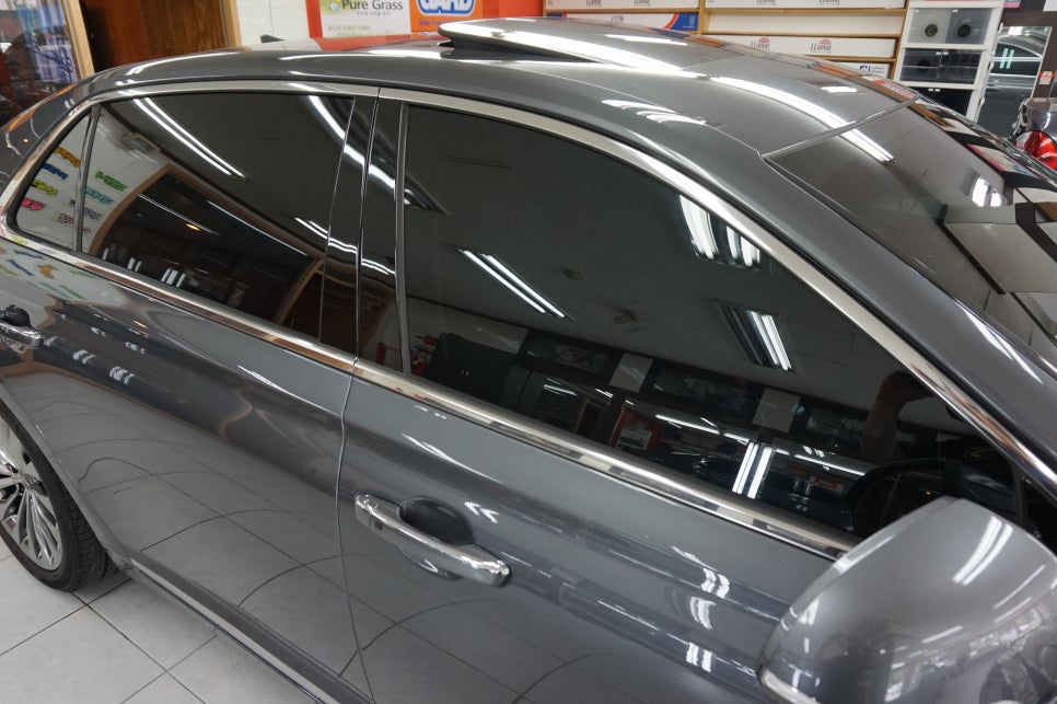 제네시스 EQ900 기존 쿠폰 썬팅 필름 제거 전 후면 유리 상태
