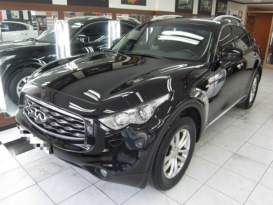 인피니티 FX 수입차 광택·유리막코팅 — 중고차를 신차로 만드는 방법