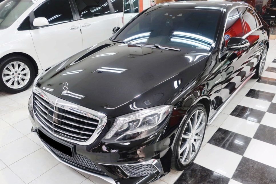 벤츠 S63 AMG 도색 유리막코팅 시공 후 2