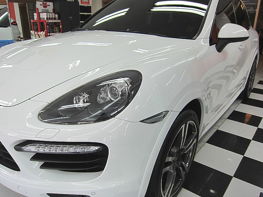 포르쉐 카이엔 GTS 유리막코팅 시공 사진