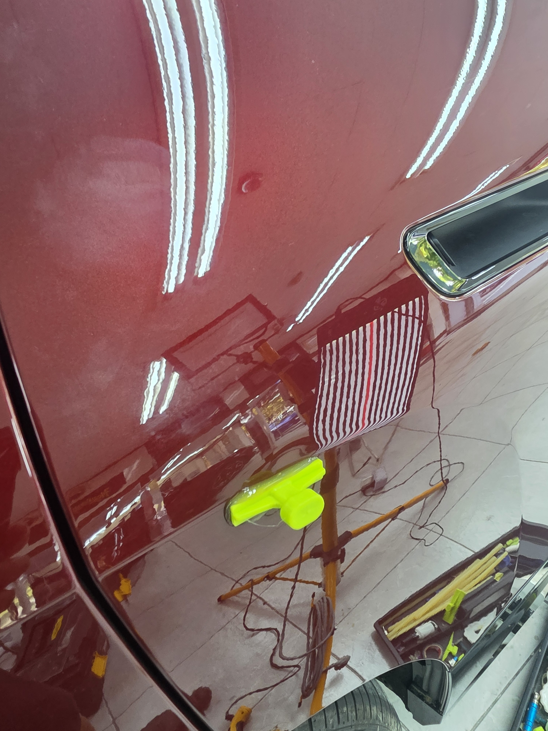 RED CAR 사이드 패널 시공 과정 2