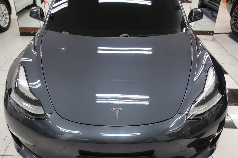 테슬라 MODEL3 도어 상세 부위 2
