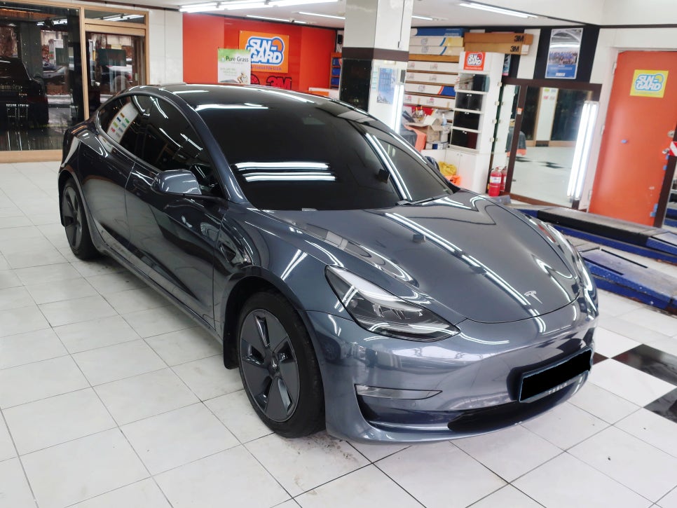 테슬라 MODEL3 도색 상세 부위 1