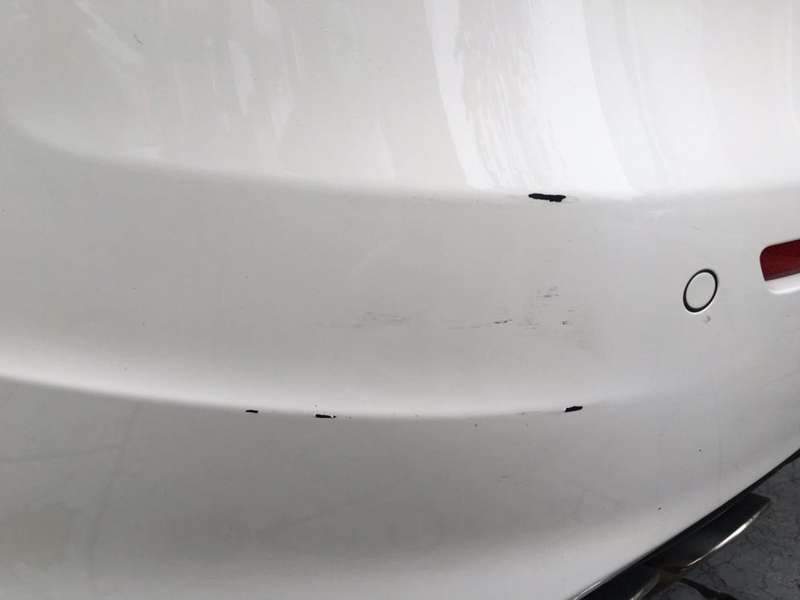 마세라티 콰트로 포르테 범퍼 덴 덴트 시공 사진