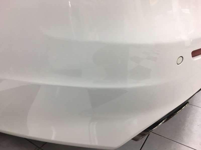 마세라티 콰트로 포르테 범퍼 덴 덴트 시공 사진