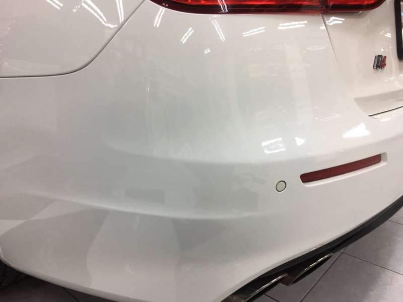 마세라티 콰트로 포르테 범퍼 덴 덴트 시공 사진