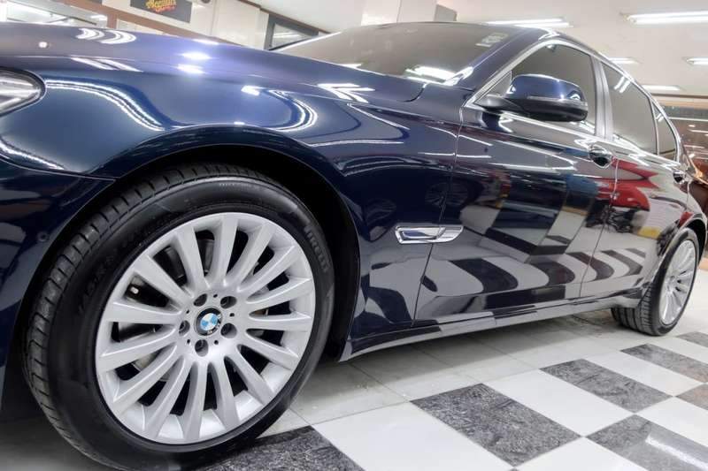 BMW 730d 유리막 코팅 시공 사진