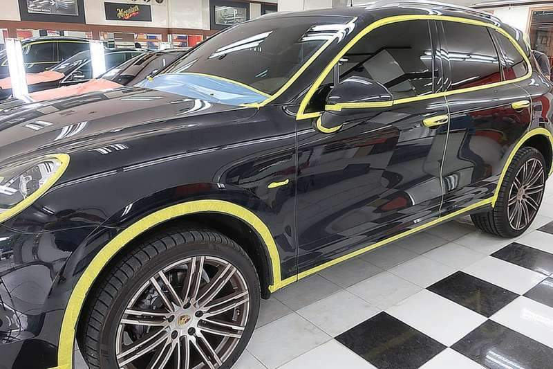 포르쉐 뉴 유리막 코팅 완성 후 03