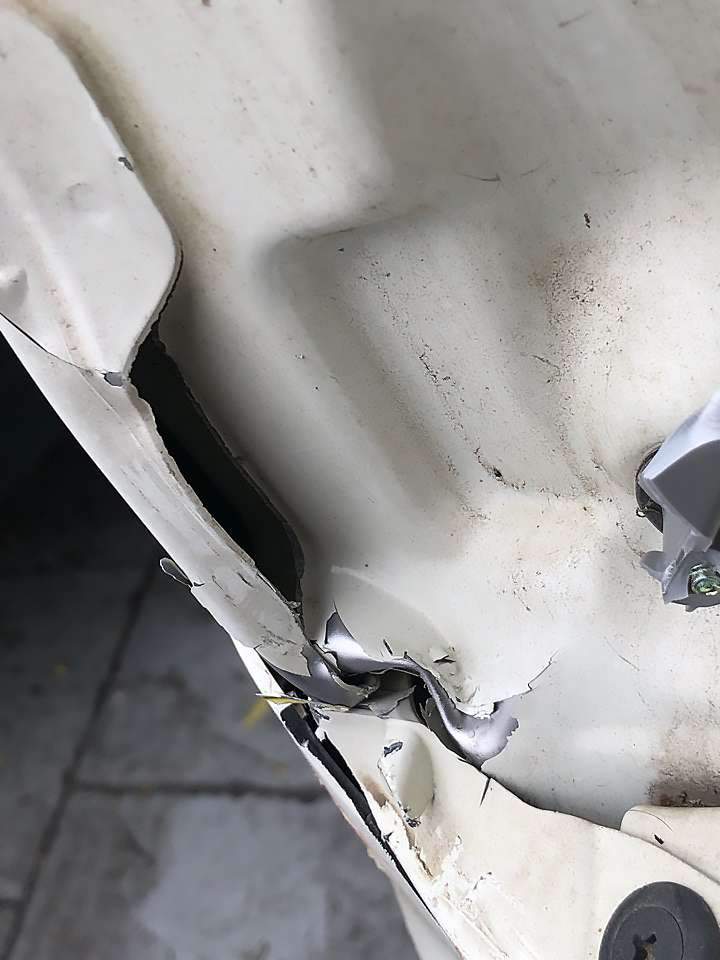  덴트 작업 전 04