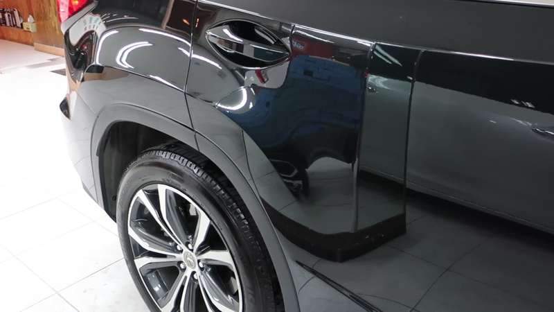 마포구 렉서스 RX450h 리어 도어 시공 후