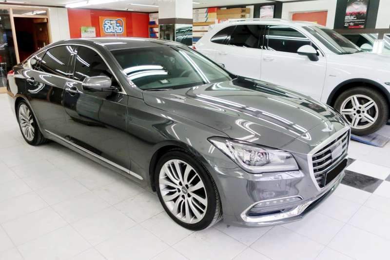 마포구 광택과 덴트 전문점에서 제네시스 G80 광택 복 시공 전