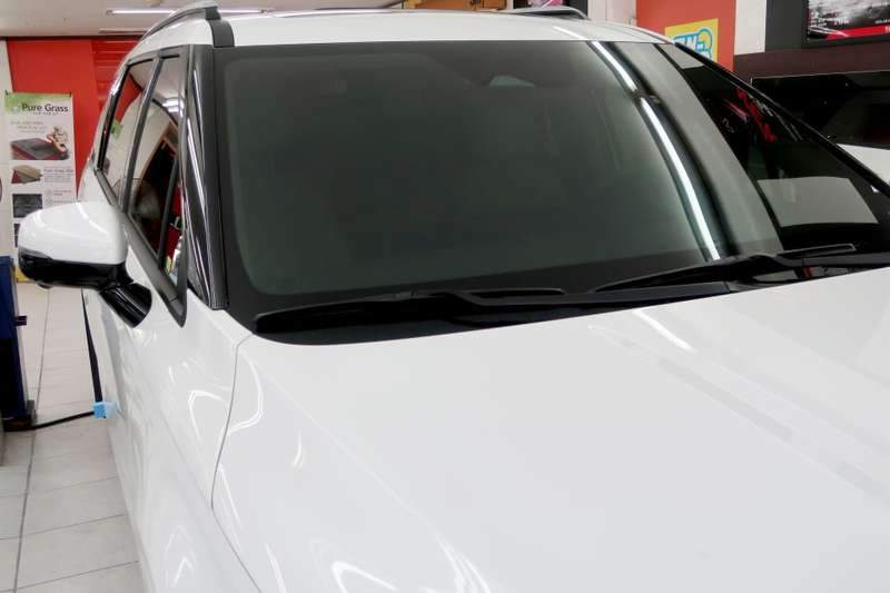 카니발 덴트 시공 사진