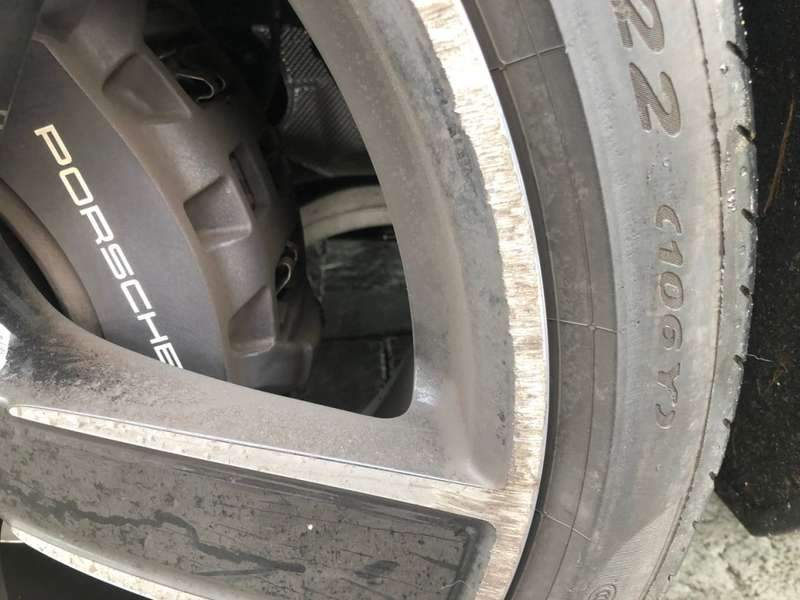 포르쉐 카이엔 덴트 완성 후 03