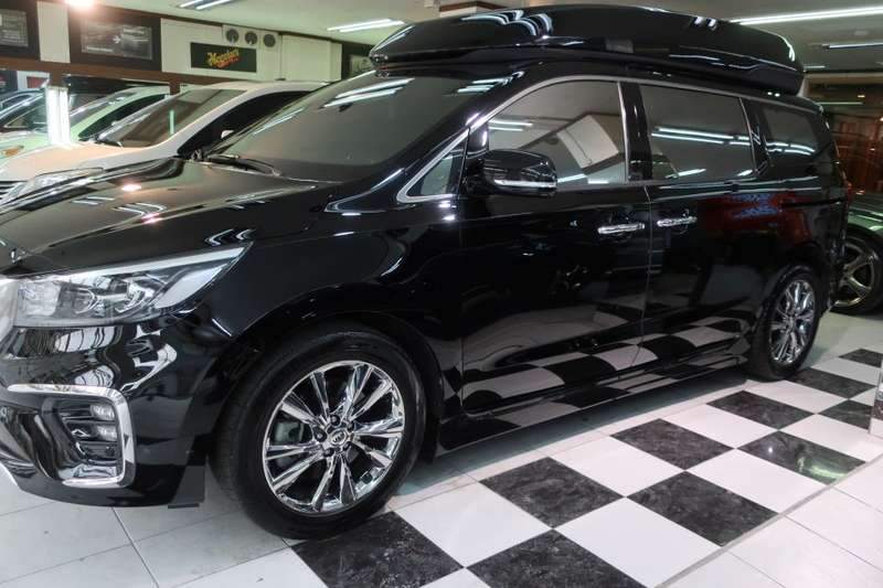 카니발 덴트 시공 사진