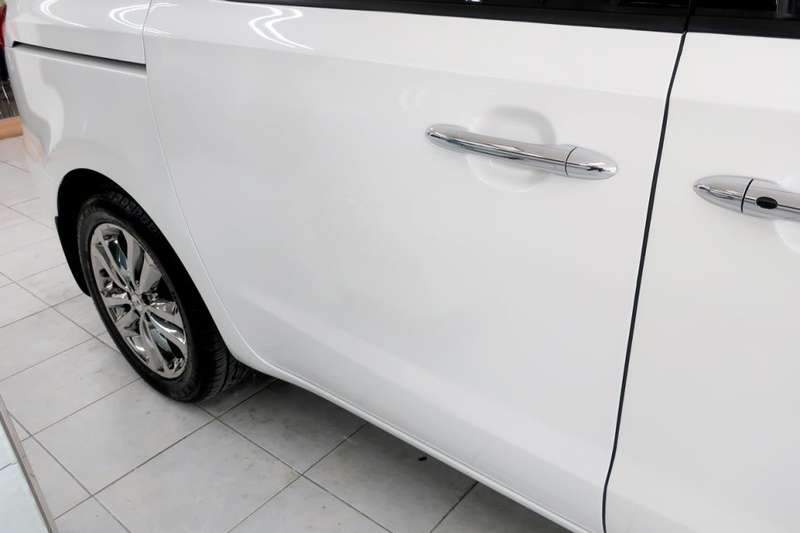 카니발 덴트 시공 사진