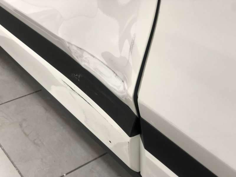 셀토스 덴트 시공 사진