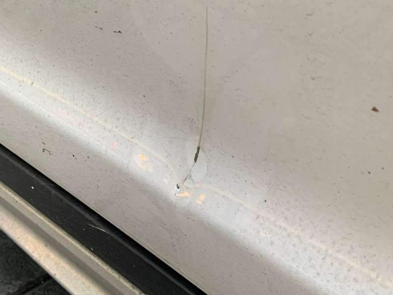  덴트 작업 전 09