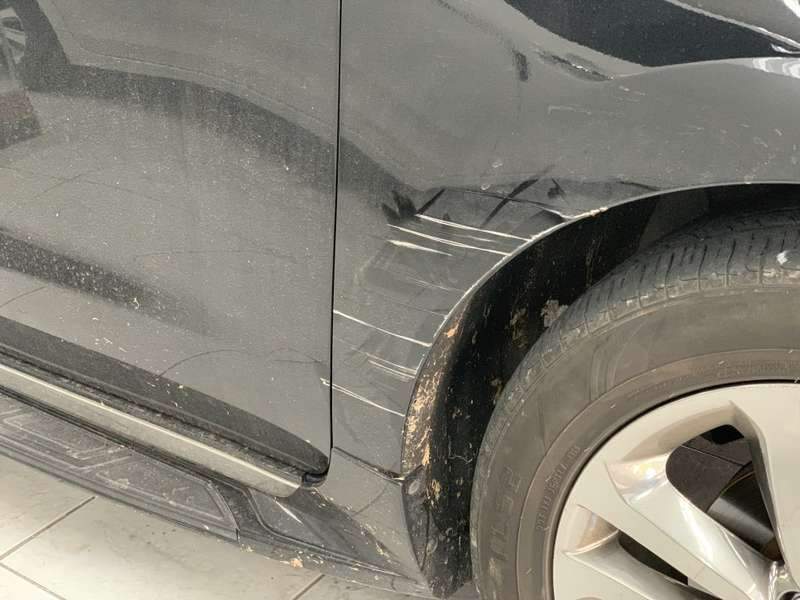 카니발 덴트 시공 사진