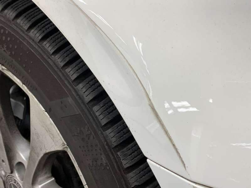 벤츠 E220 덴트 시공 사진