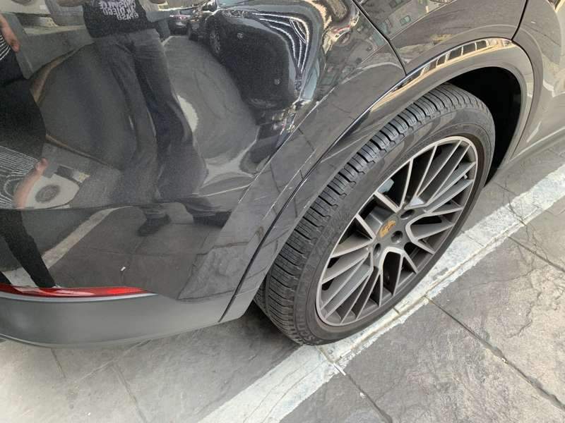 포르쉐 카이엔 덴트 시공 사진