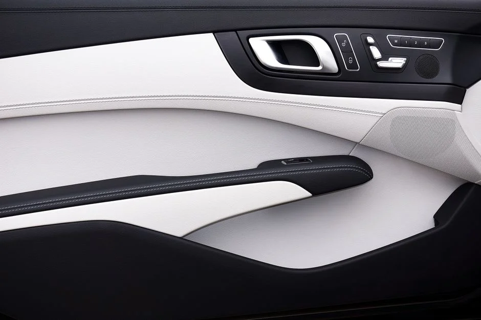BMW 도어 몰딩 크롬 박리 복원 전후